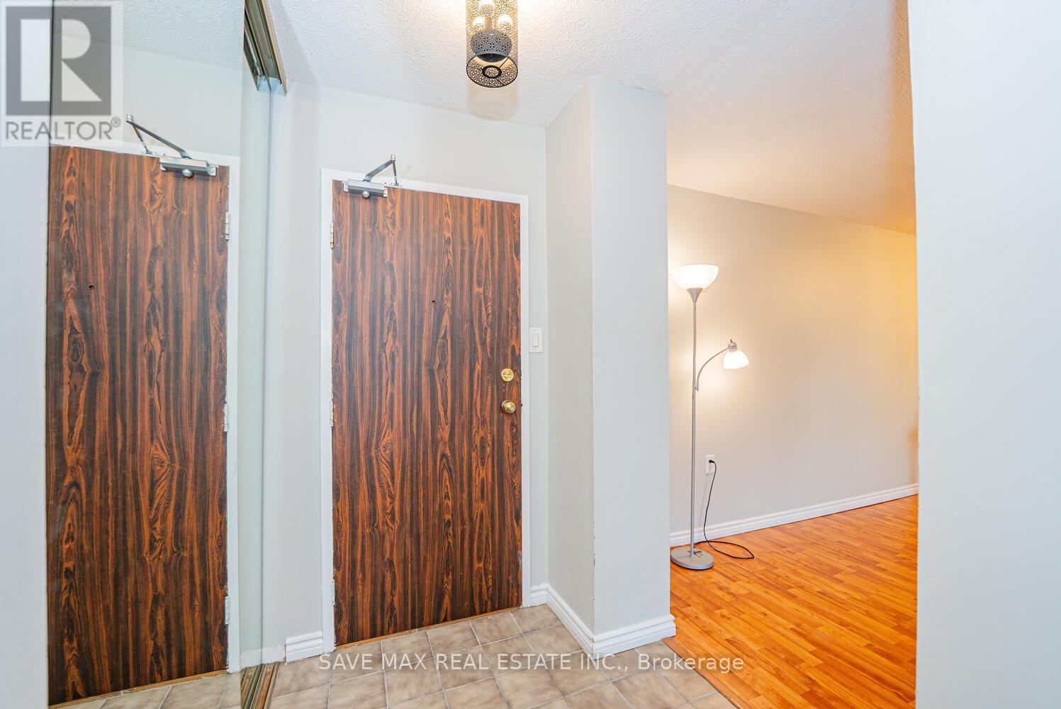 304 - 18 Knightsbridge Road, Brampton, ON - Indoor Photo Showing Other Room