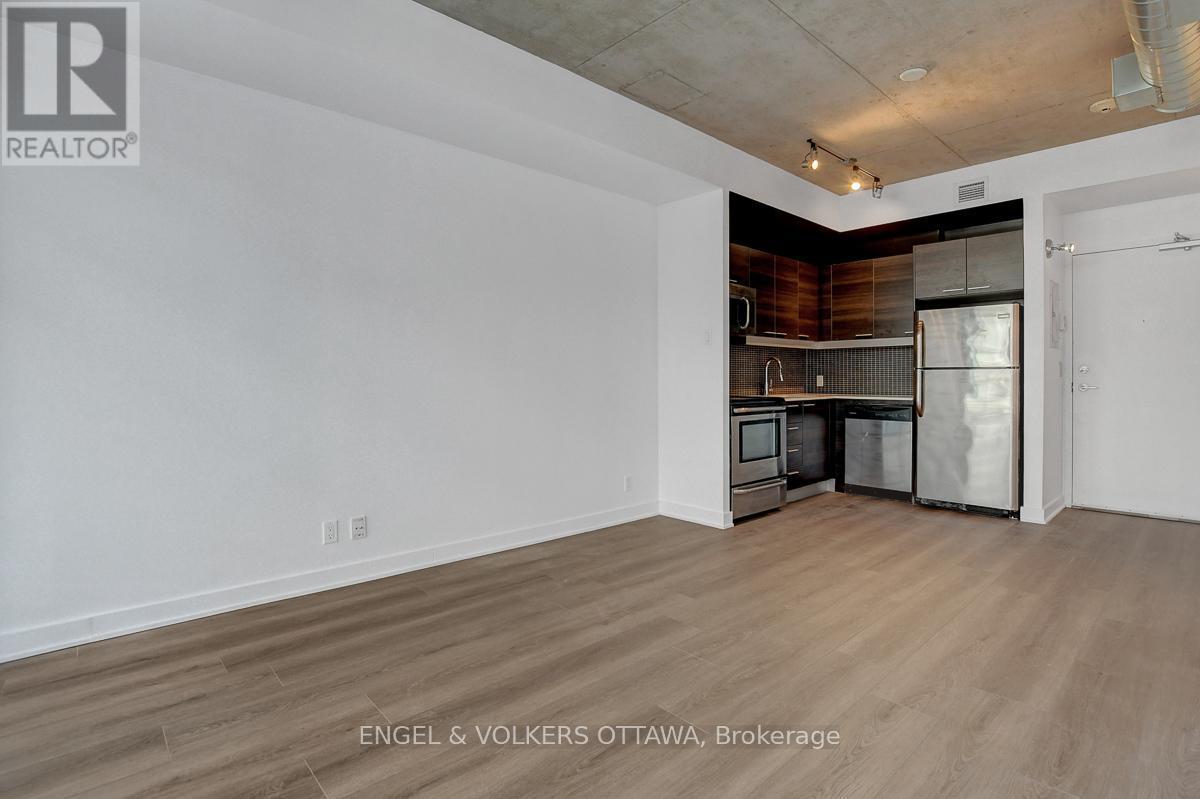 532 - 349 Mcleod Street, Ottawa, ON - Indoor
