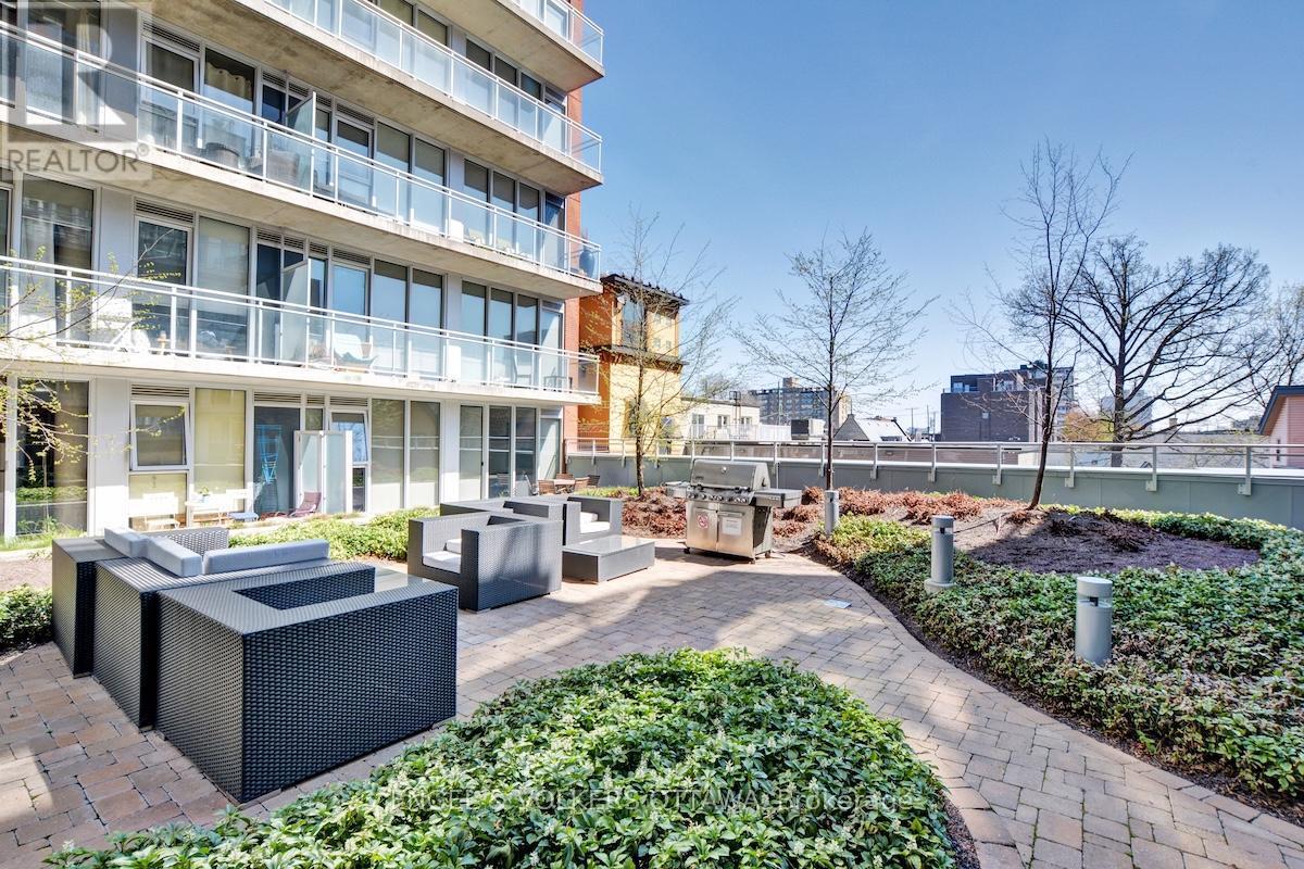 532 - 349 Mcleod Street, Ottawa, ON - Outdoor With Balcony