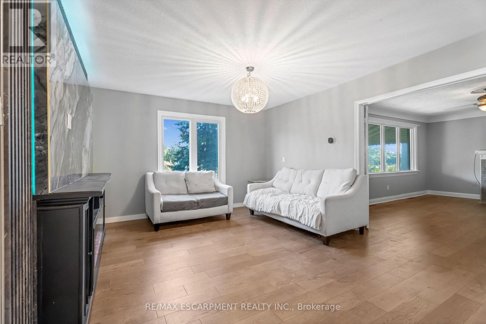 2865 Highway 3, Norfolk, ON - Indoor