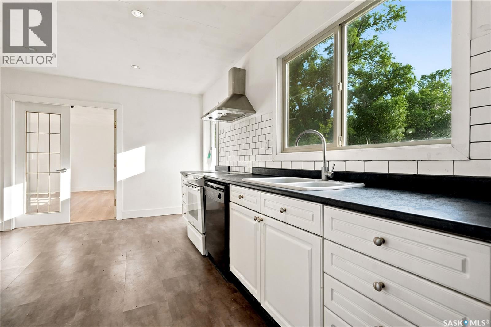510 5Th Street, Chaplin, SK
