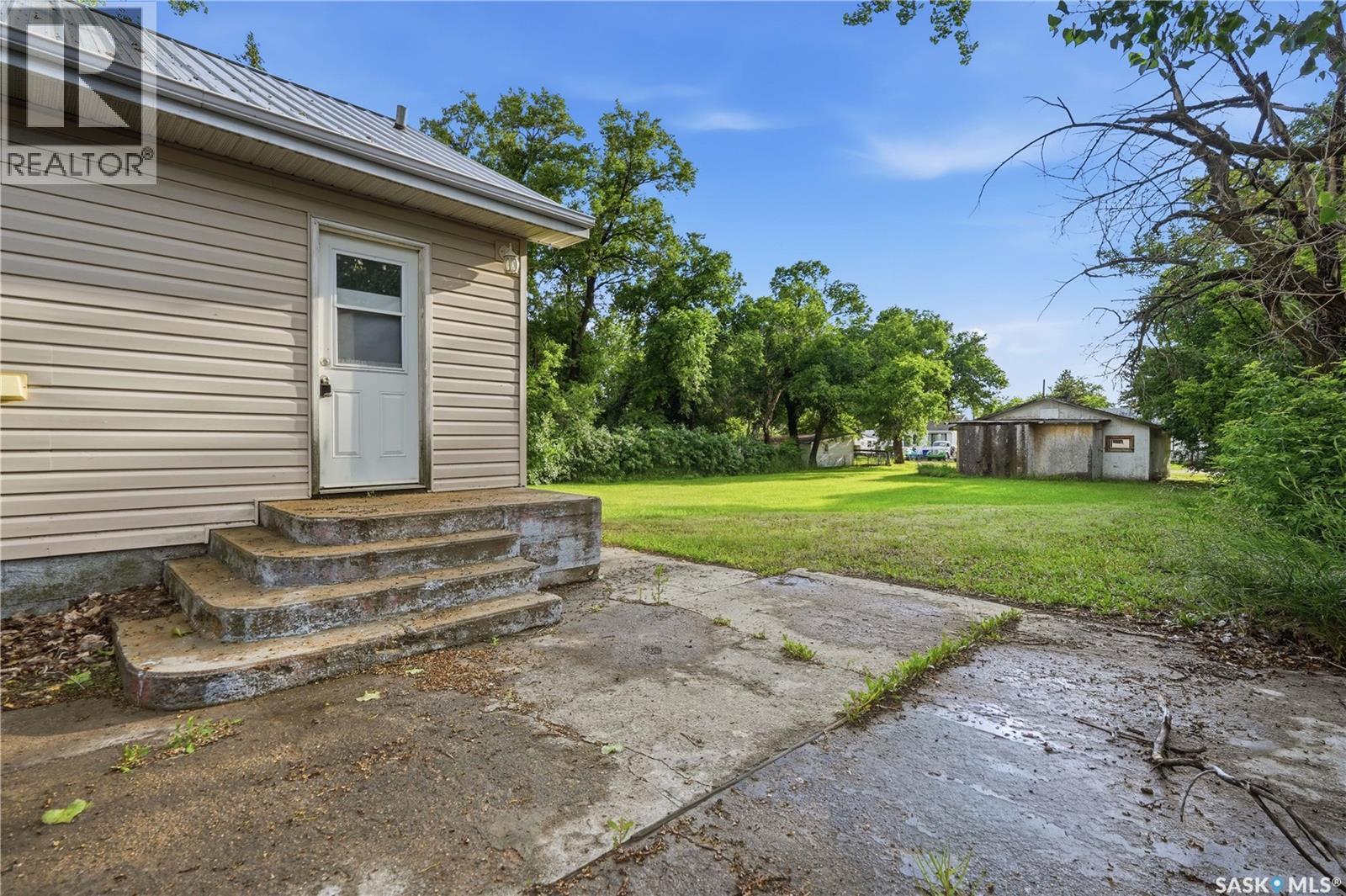 510 5Th Street, Chaplin, SK