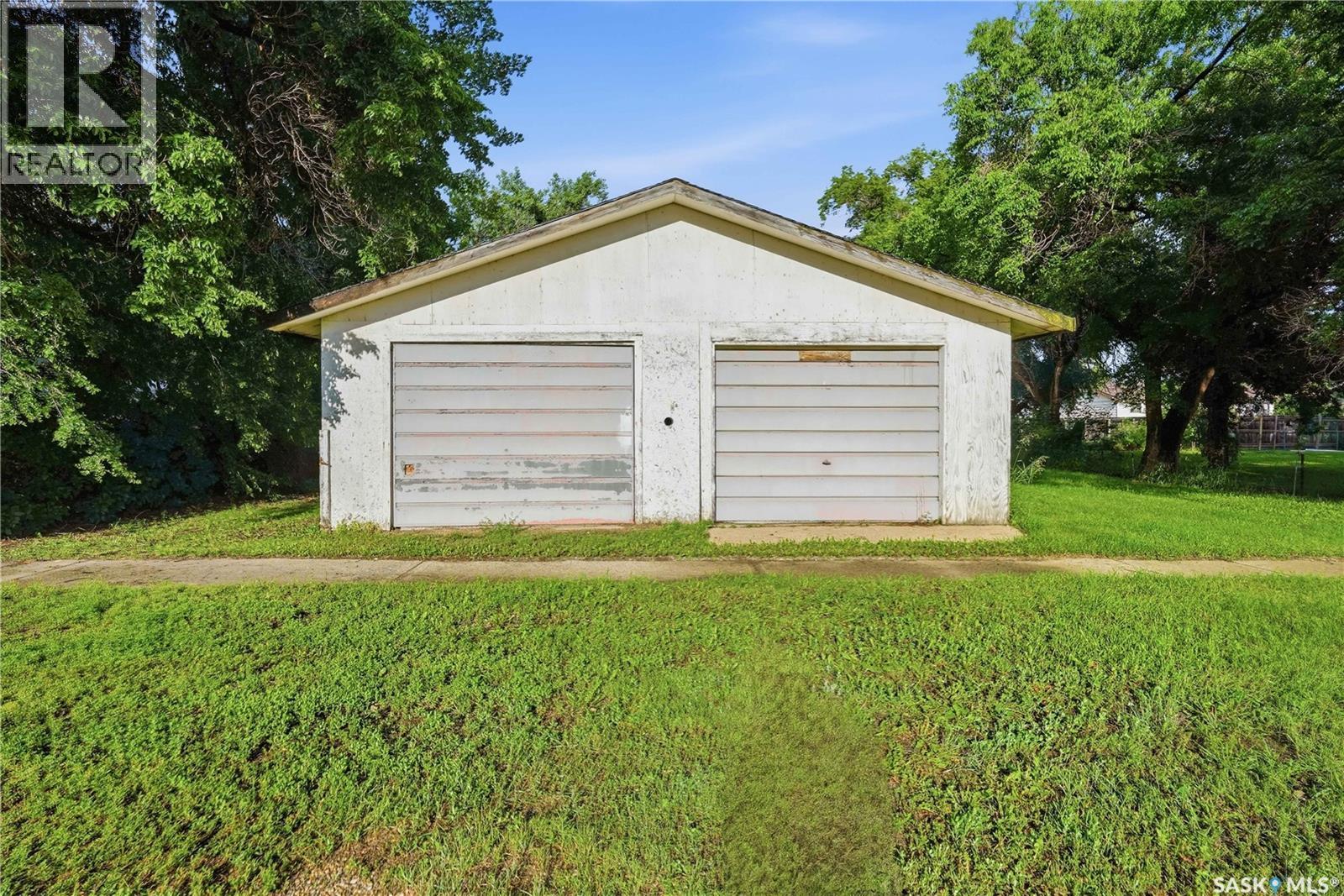 510 5Th Street, Chaplin, SK