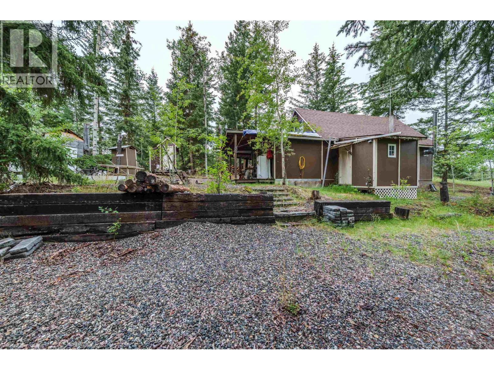 920 S Green Lake Road, 100 Mile House, BC - Outdoor