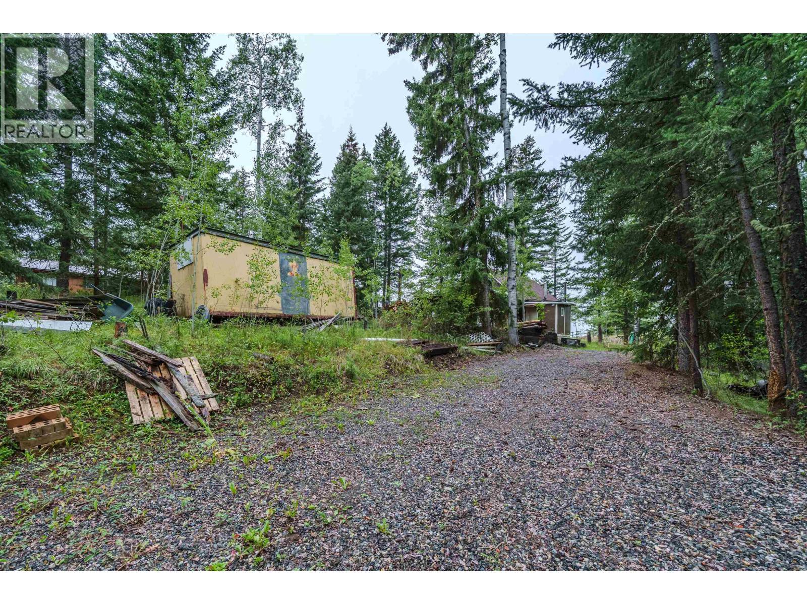 920 S Green Lake Road, 100 Mile House, BC - Outdoor