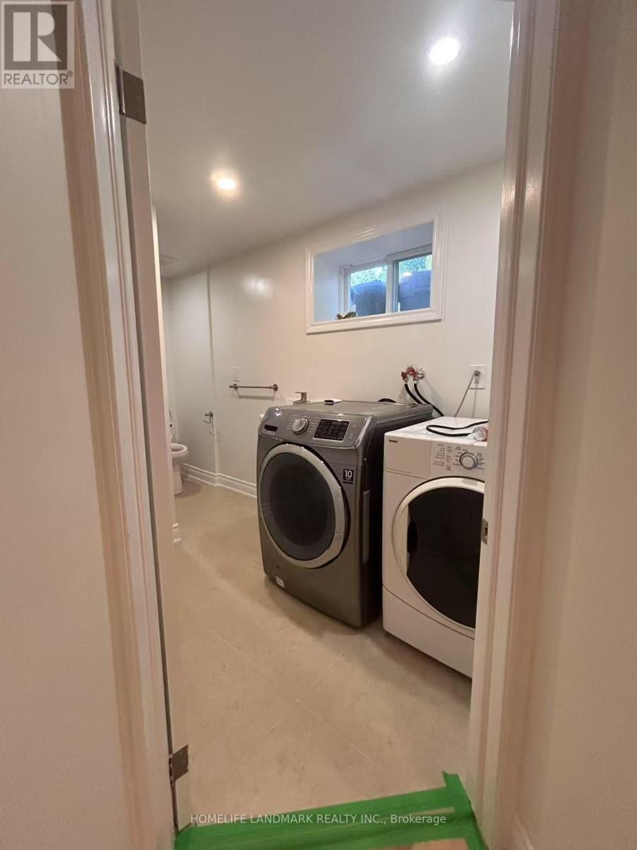 Basement - 490 Pineland Avenue, Oakville, ON - Indoor Photo Showing Laundry Room