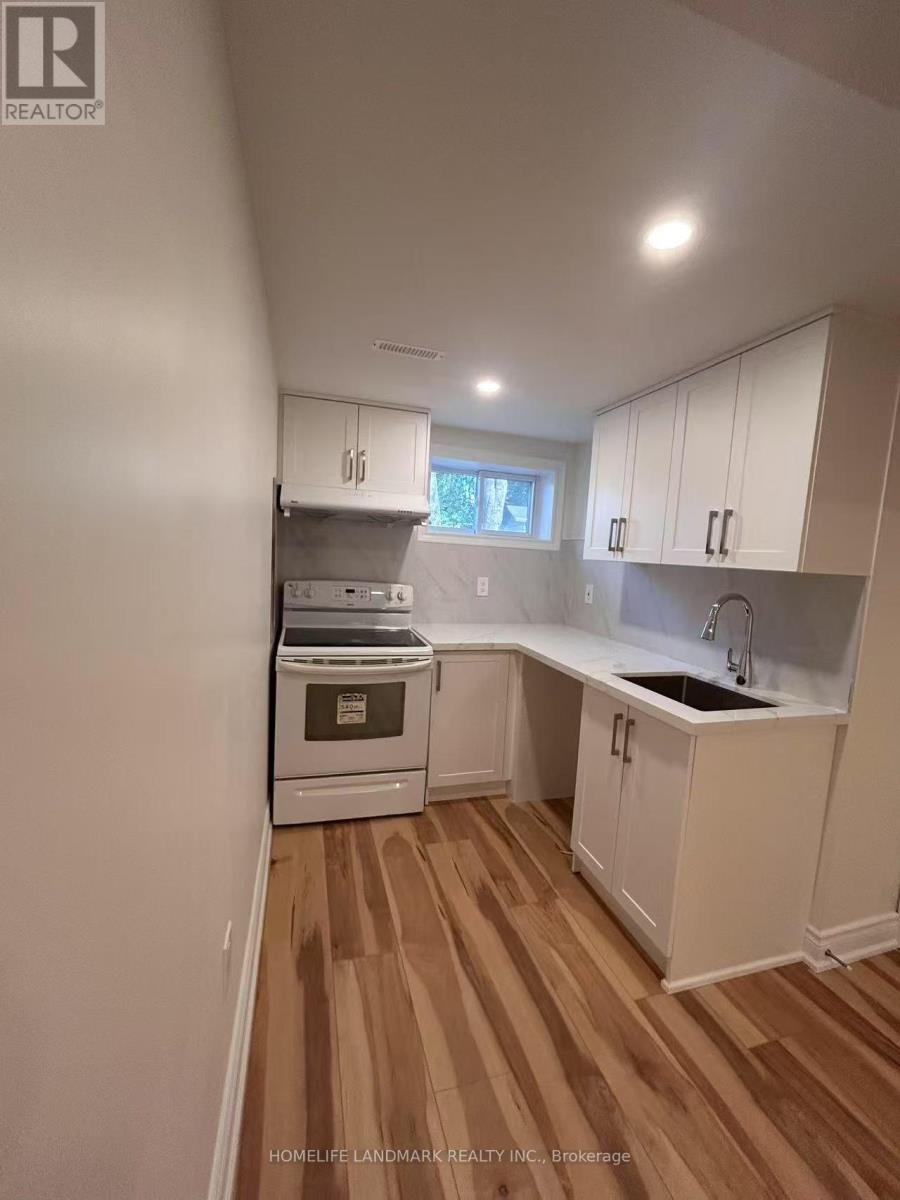 Basement - 490 Pineland Avenue, Oakville, ON - Indoor Photo Showing Kitchen