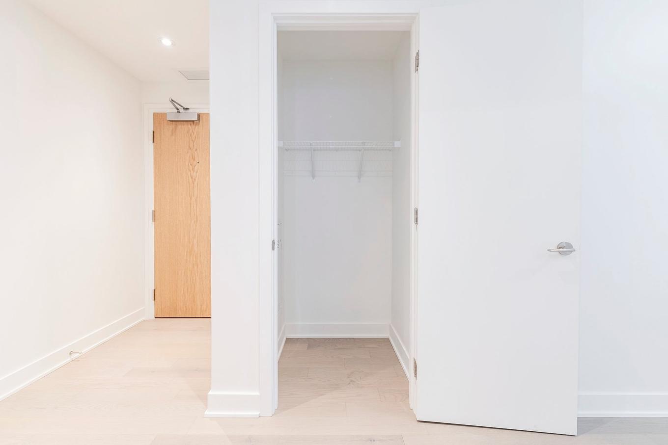 Hall d'entrée/Vestibule - 1011-1020 Rue De La Montagne, Montréal (Ville-Marie), QC - Indoor Photo Showing Other Room