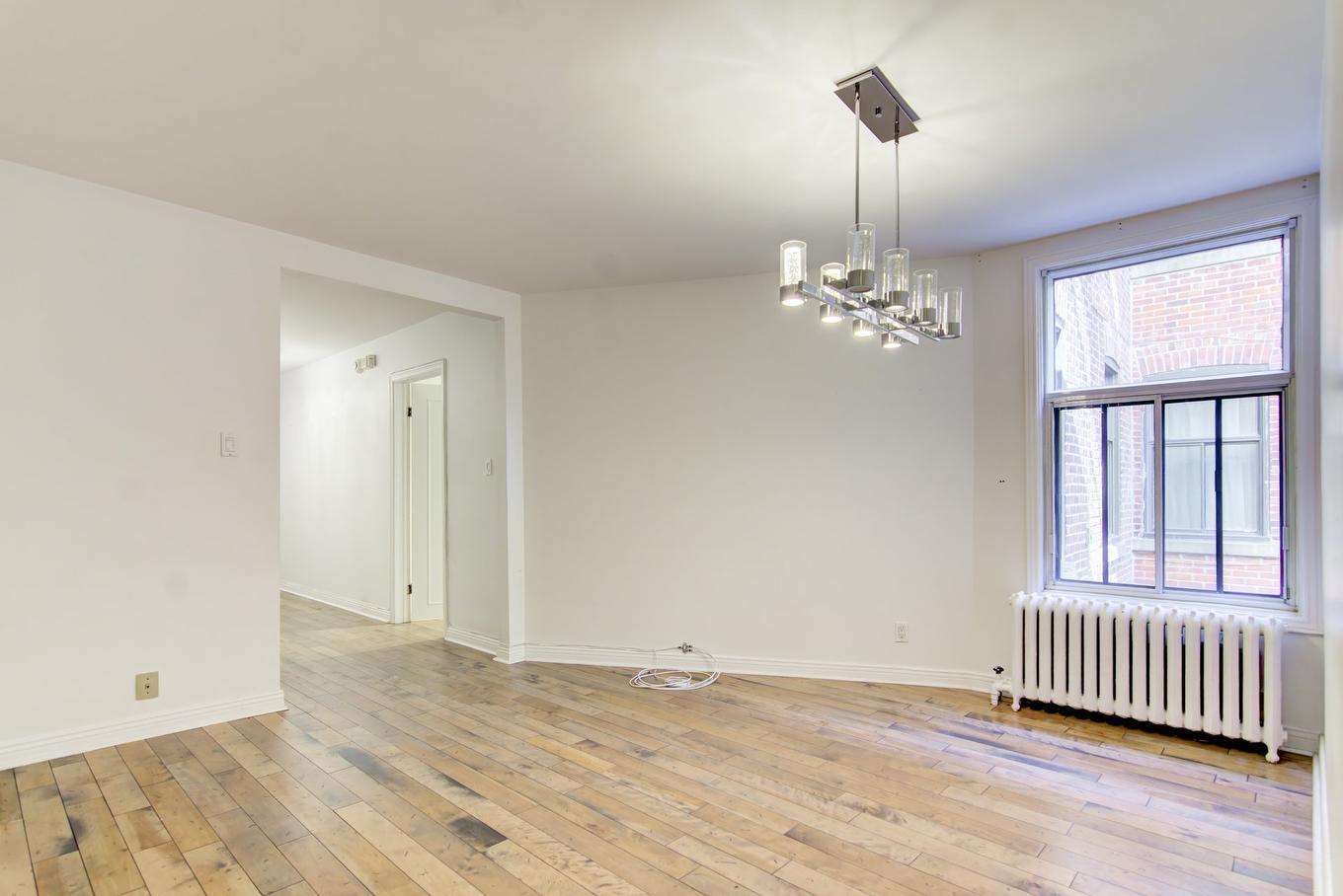 Salle à manger - 11-3151 Boul. Édouard-Montpetit, Montréal (Côte-Des-Neiges/Notre-Dame-De-Grâce), QC - Indoor Photo Showing Other Room