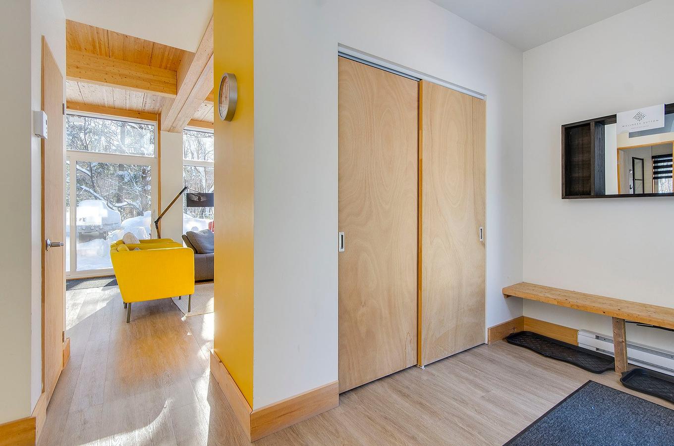 Overall view - 265 - 267 Ch. Seigneurial, Sutton, QC - Indoor Photo Showing Other Room