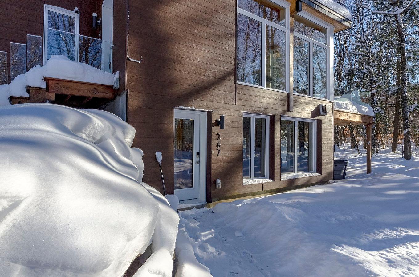Frontage - 265 - 267 Ch. Seigneurial, Sutton, QC - Outdoor With Exterior