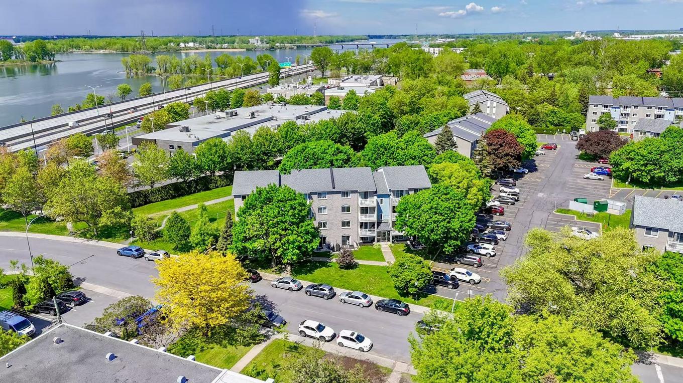 Exterior - 4-117 Rue Lalande, Longueuil (Le Vieux-Longueuil), QC - Outdoor With View