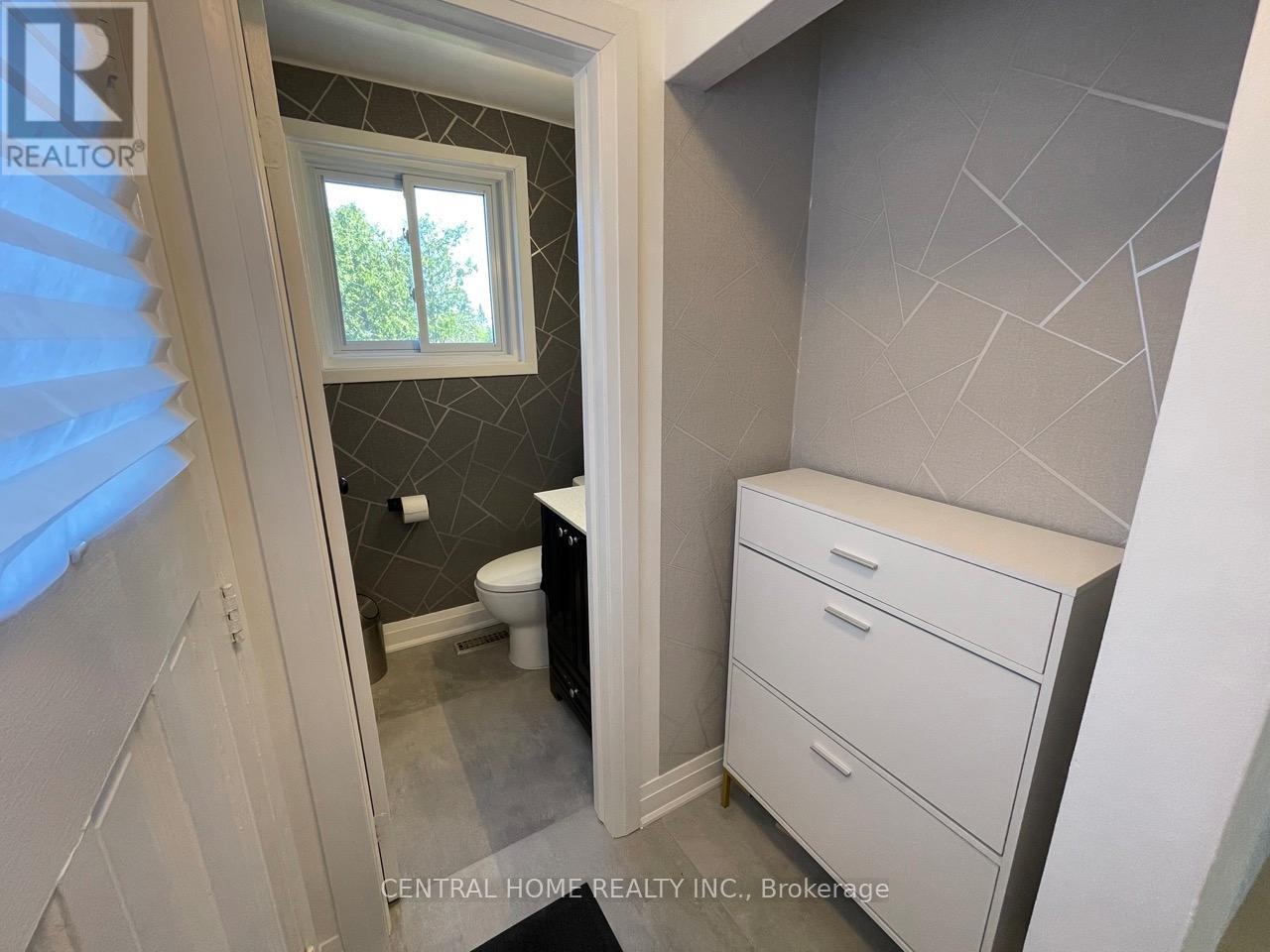755 Botany Hill Crescent, Newmarket, ON - Indoor Photo Showing Bathroom