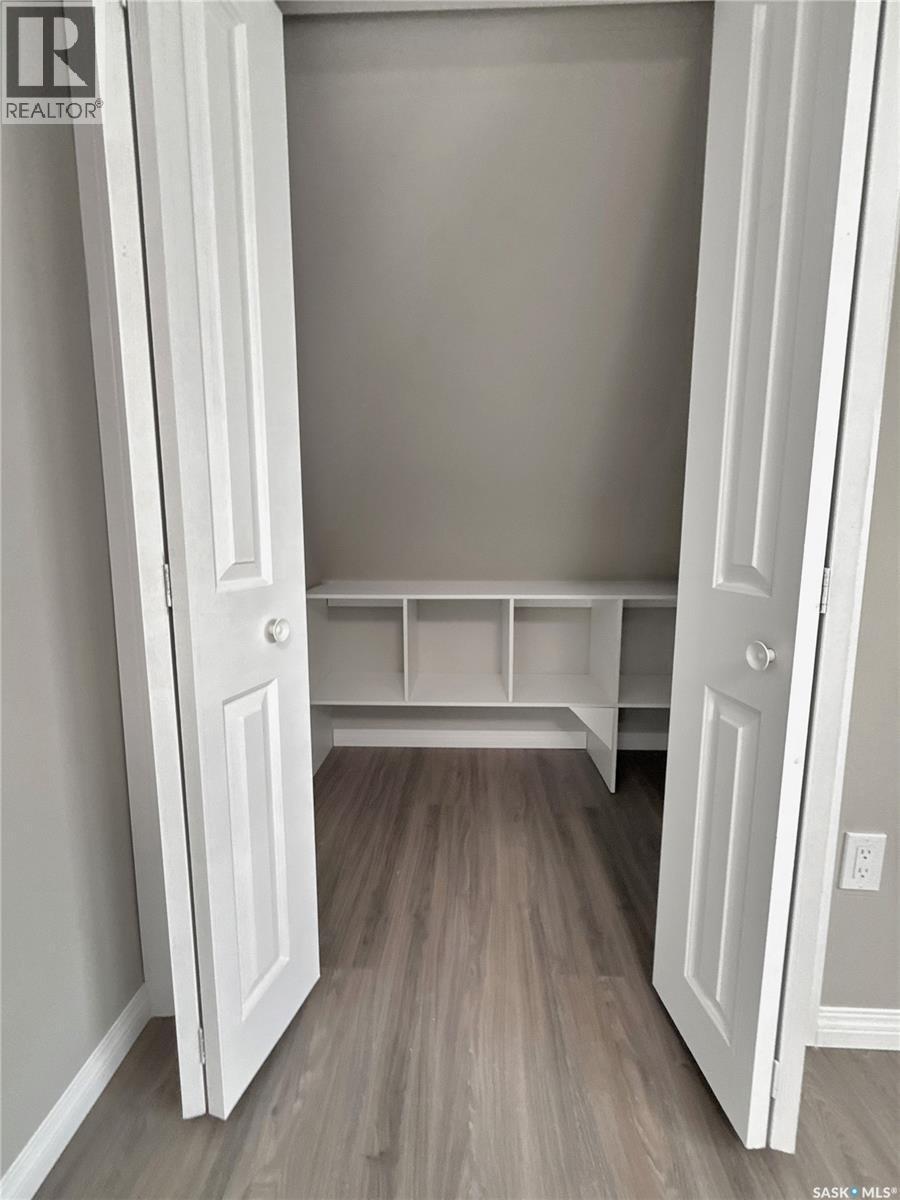 215 Carlton Street, Rocanville, SK - Indoor