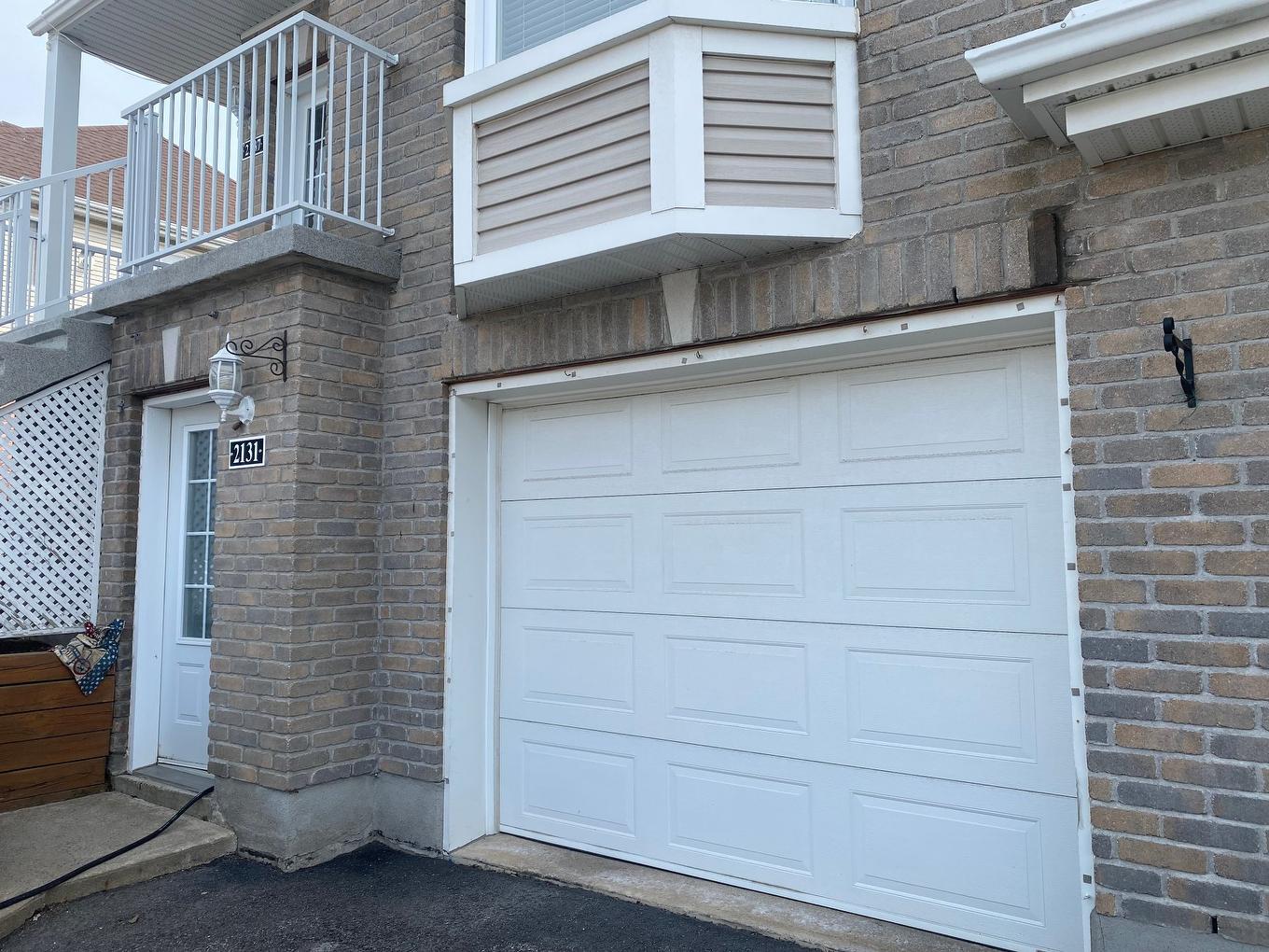 Exterior entrance - 2131 Av. Albert-Murphy, Laval (Chomedey), QC - Outdoor With Exterior