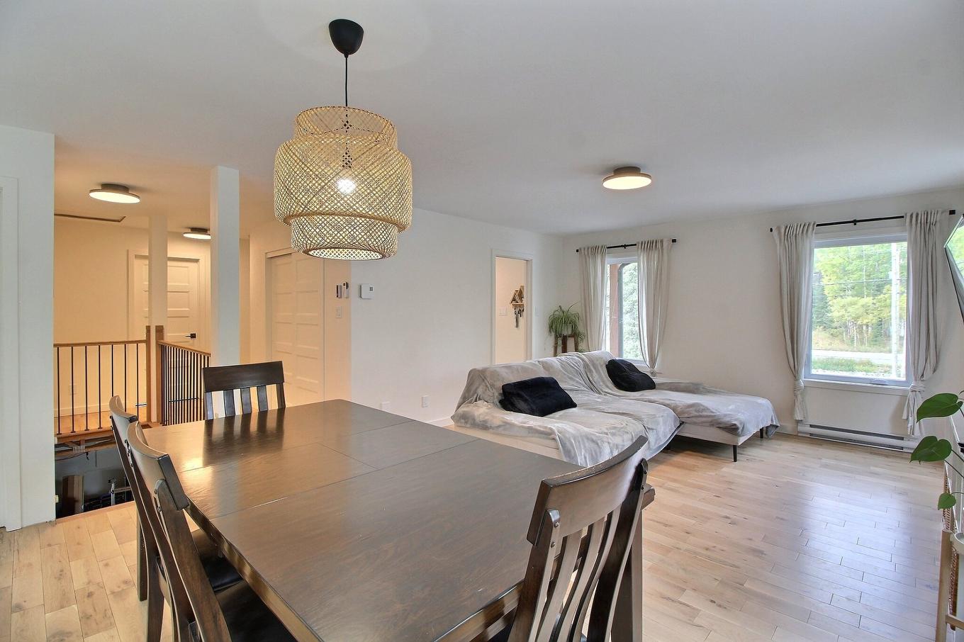 Overall view - 518 Route Des Campagnards, Val-D'Or, QC - Indoor Photo Showing Dining Room