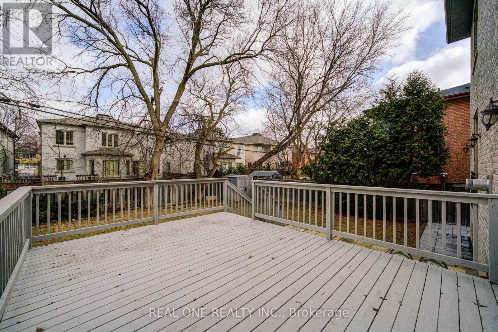 210 Maplehurst Avenue, Toronto, ON - Outdoor With Exterior