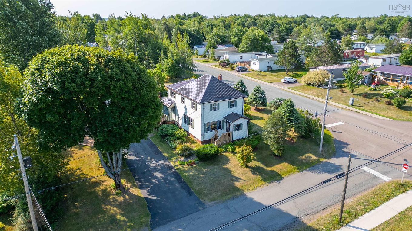 46 Cornwall Street, Amherst, NS