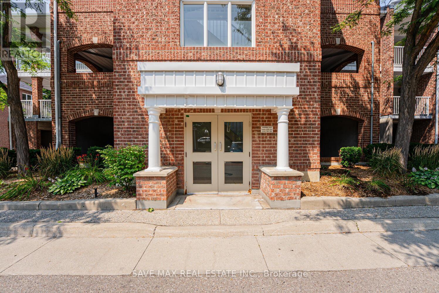 212 - 103 Bristol Road E, Mississauga, ON - Outdoor