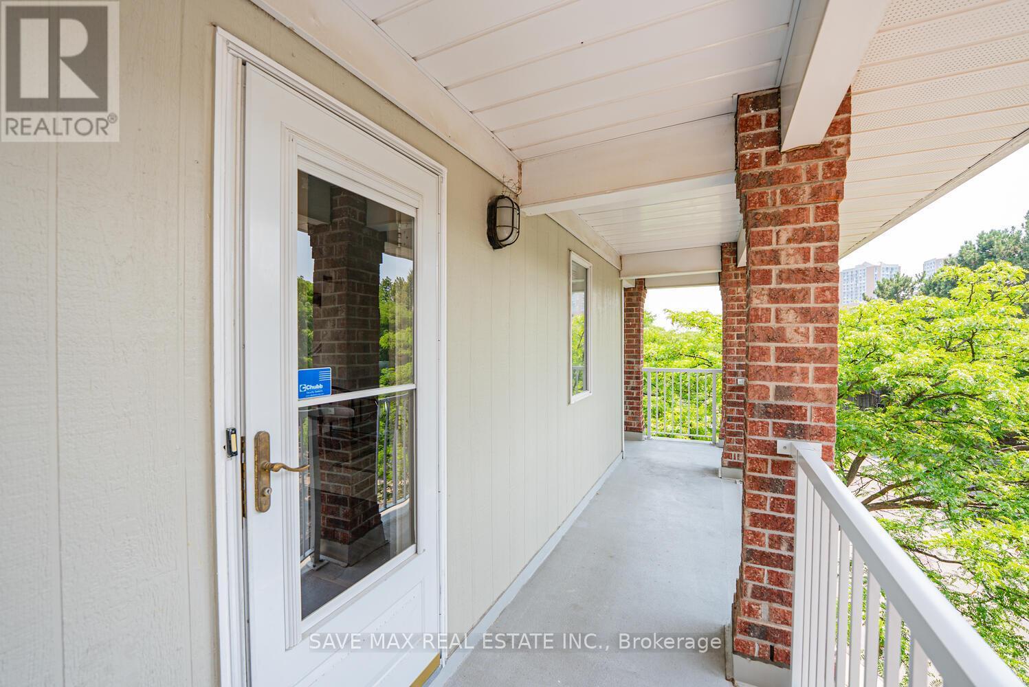 212 - 103 Bristol Road E, Mississauga, ON - Outdoor With Exterior