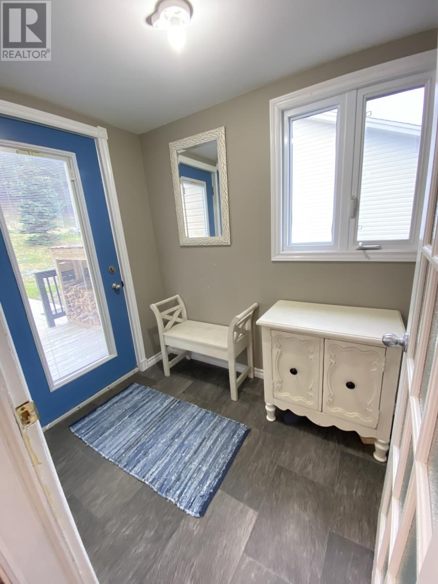 140-142 Main Highway, Whiteway, NL - Indoor Photo Showing Bedroom
