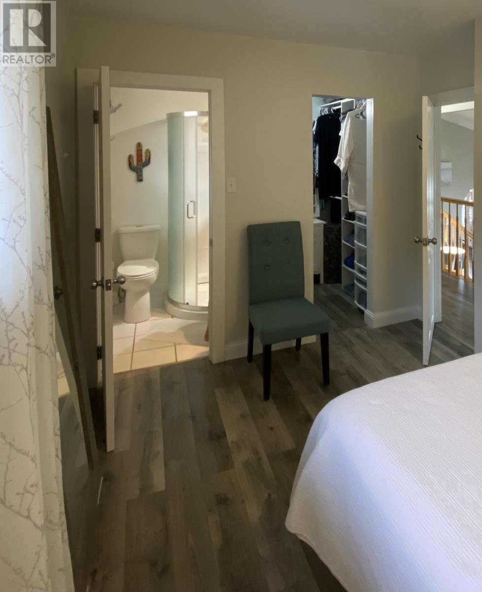 140-142 Main Highway, Whiteway, NL - Indoor