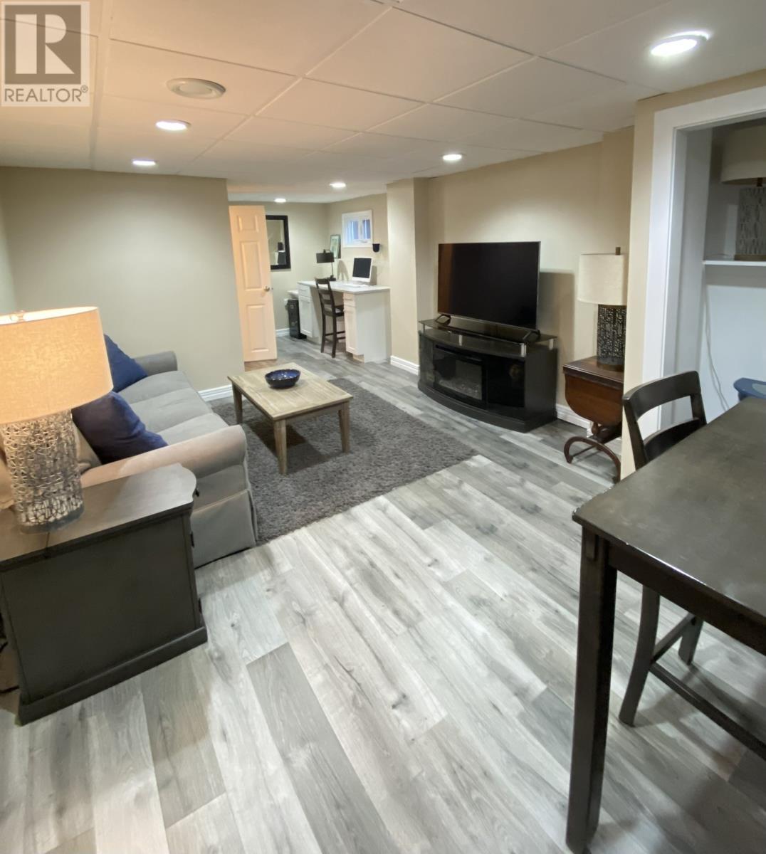 140-142 Main Highway, Whiteway, NL - Indoor