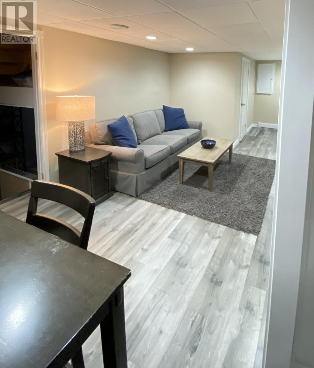 140-142 Main Highway, Whiteway, NL - Indoor