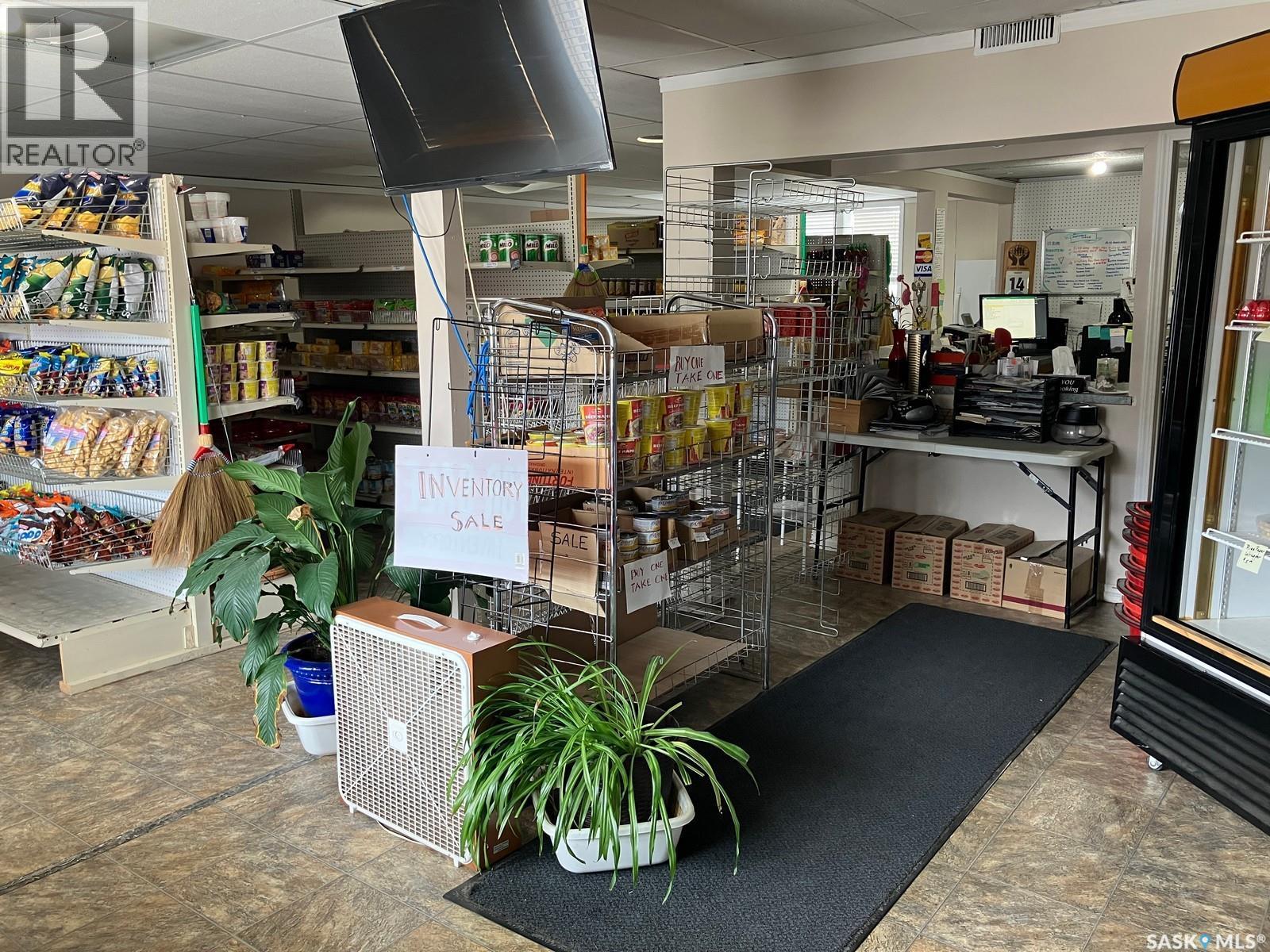 205 1St Avenue W, Nipawin, SK