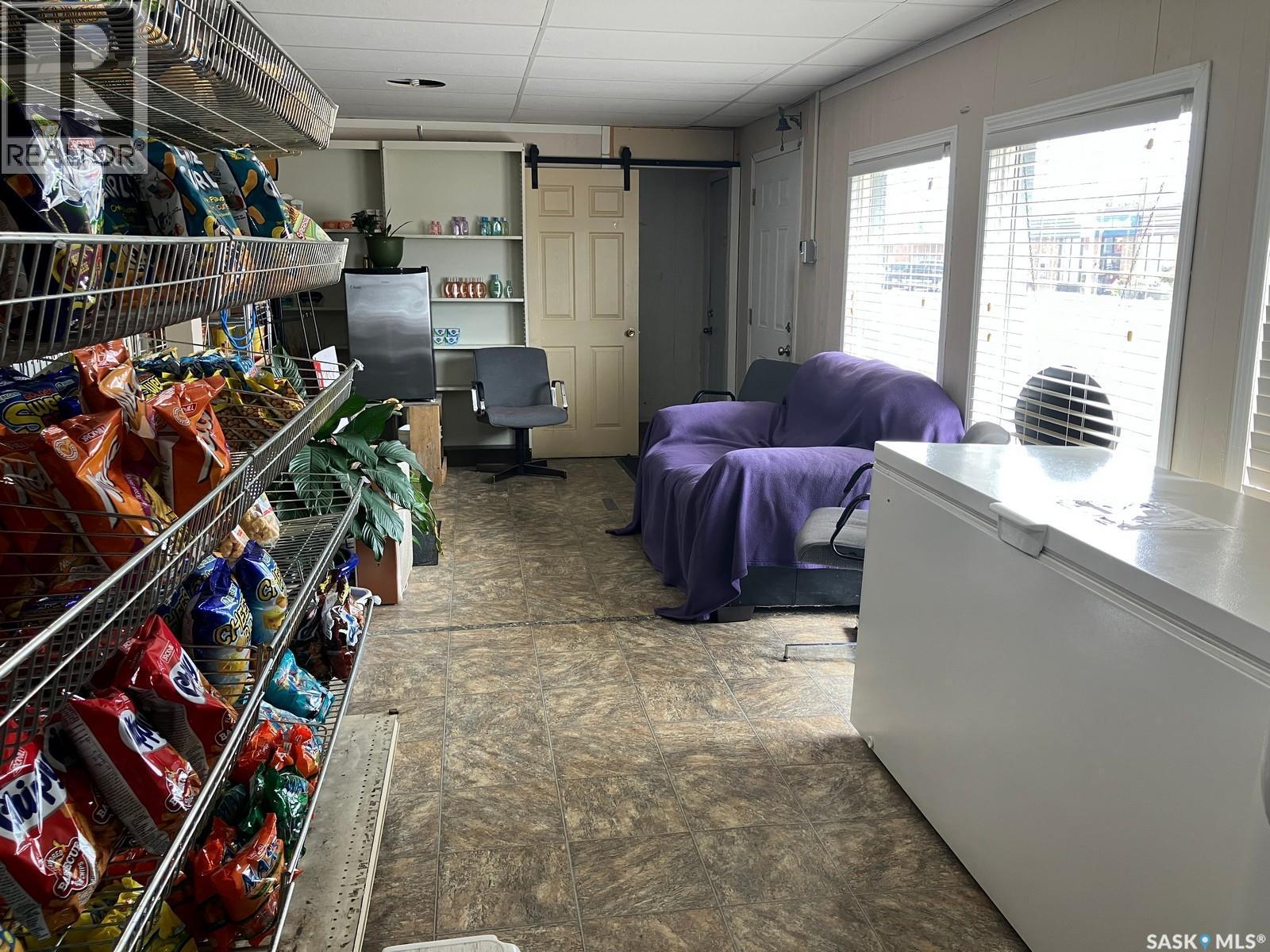 205 1St Avenue W, Nipawin, SK