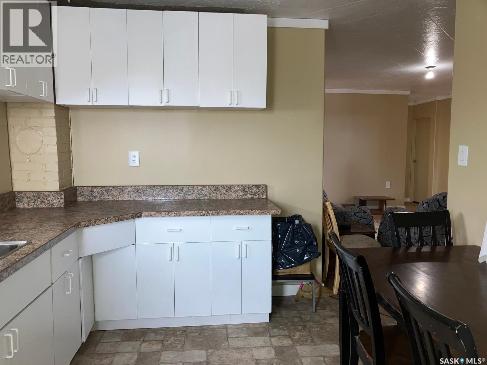 205 1St Avenue W, Nipawin, SK