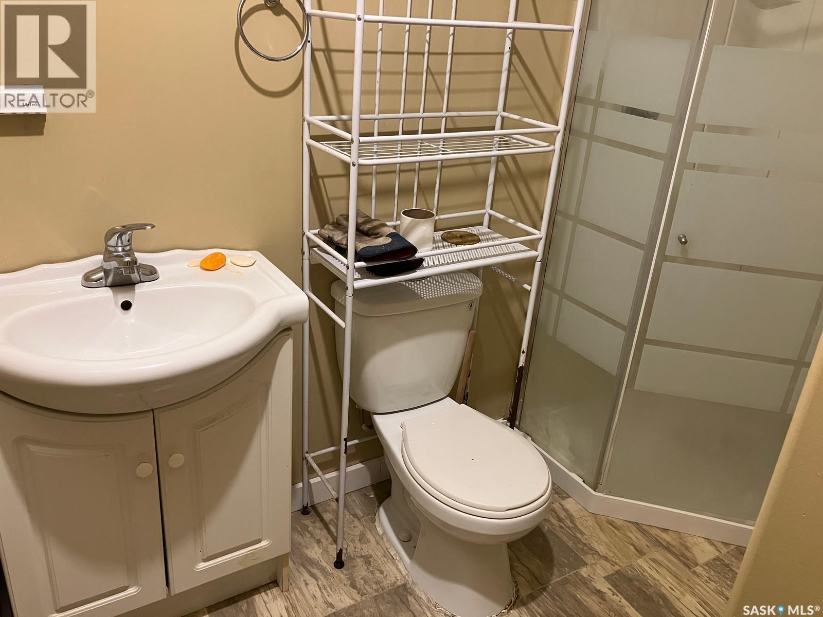 205 1St Avenue W, Nipawin, SK