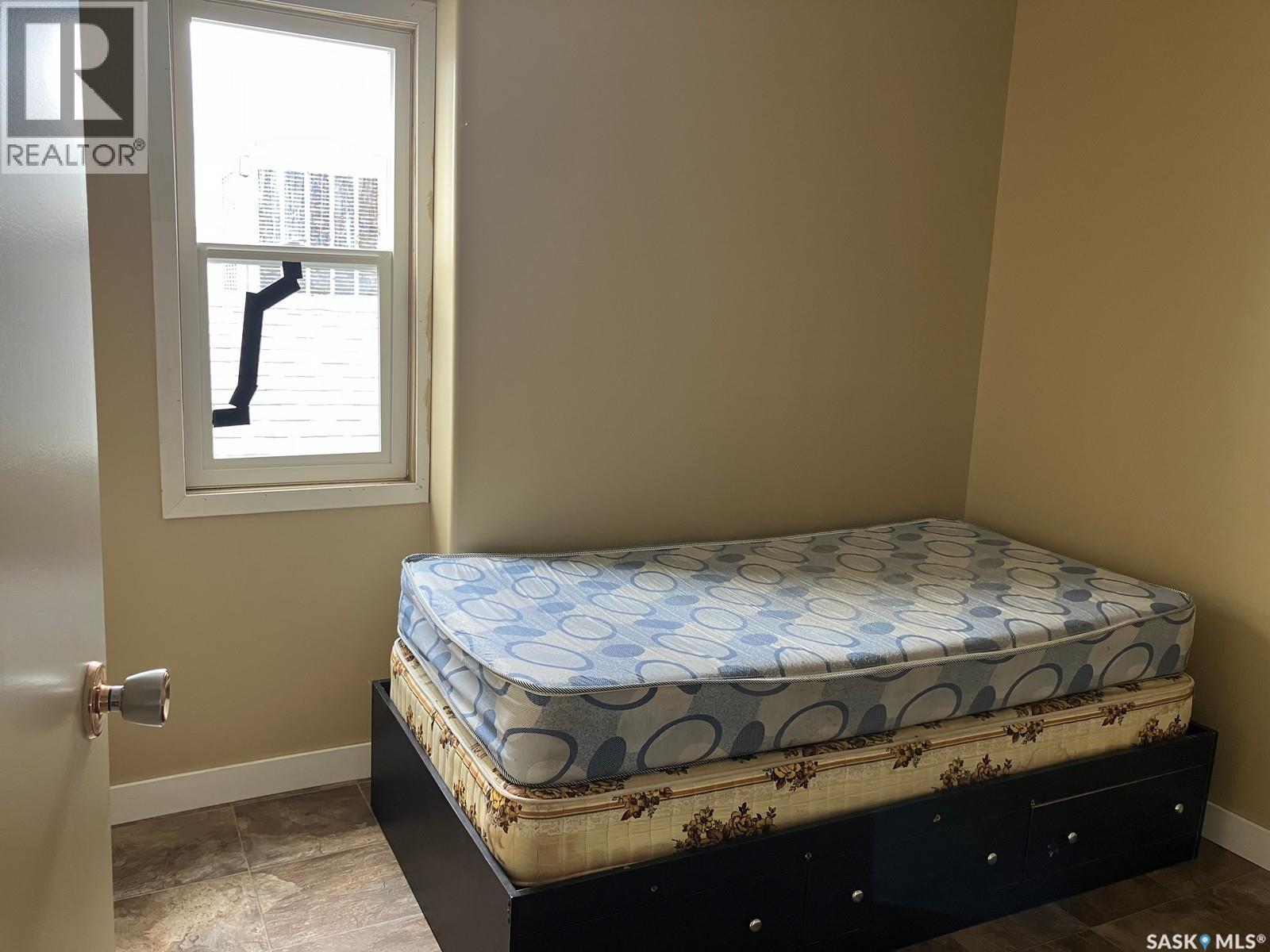 205 1St Avenue W, Nipawin, SK