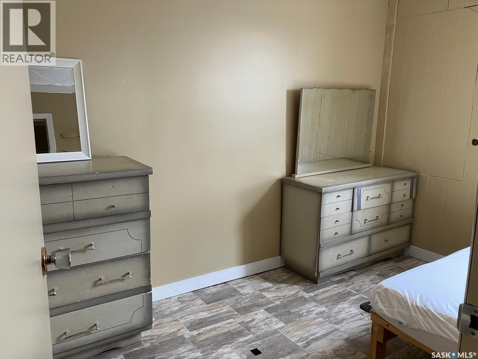 205 1St Avenue W, Nipawin, SK