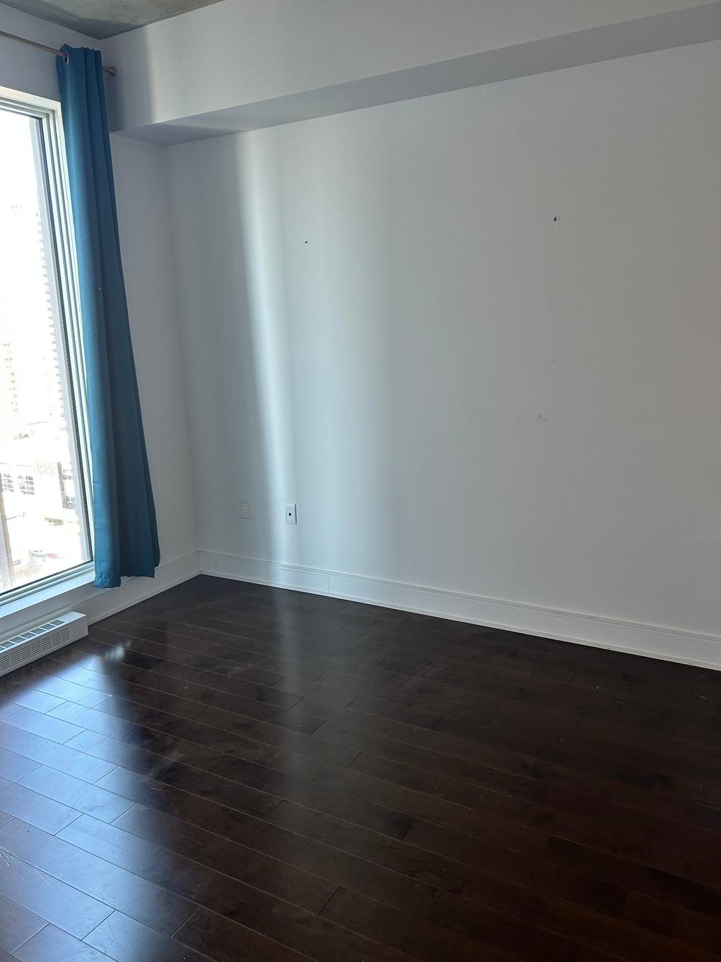 Bedroom - 1905-2320 Rue Tupper, Montréal (Ville-Marie), QC - Indoor Photo Showing Other Room