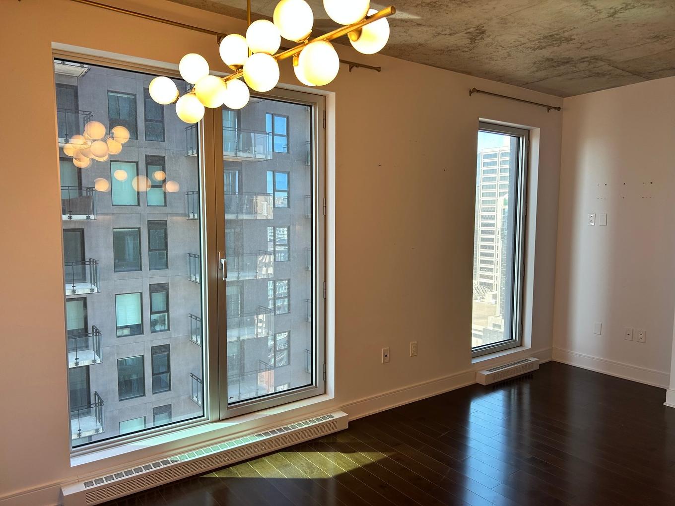 Room - 1905-2320 Rue Tupper, Montréal (Ville-Marie), QC - Indoor Photo Showing Other Room