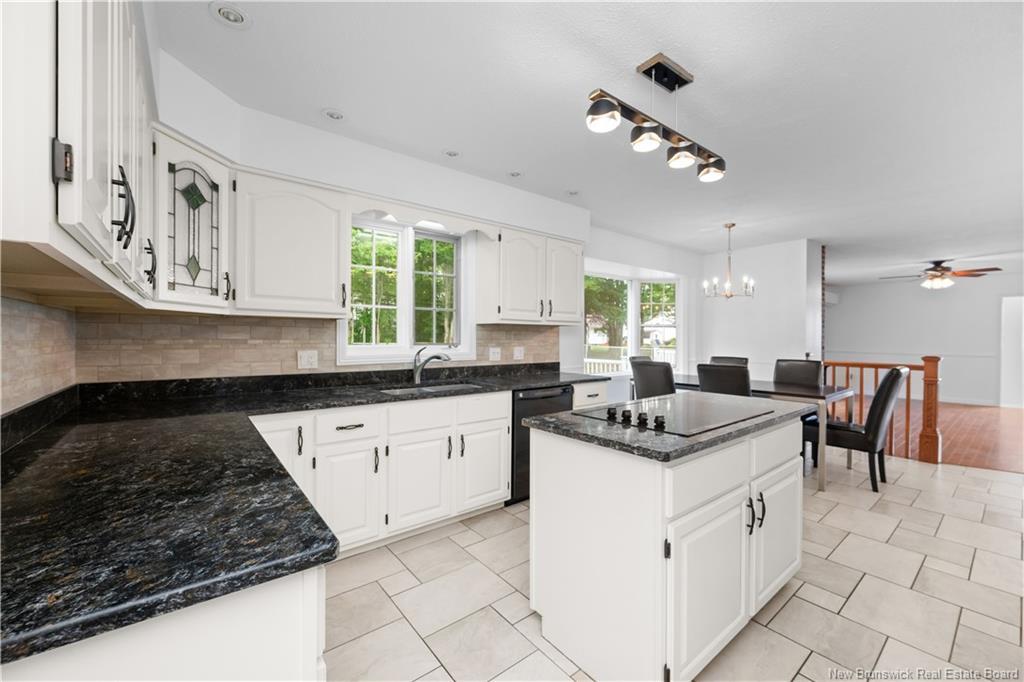 468 Glencairn Dr, Moncton, NB