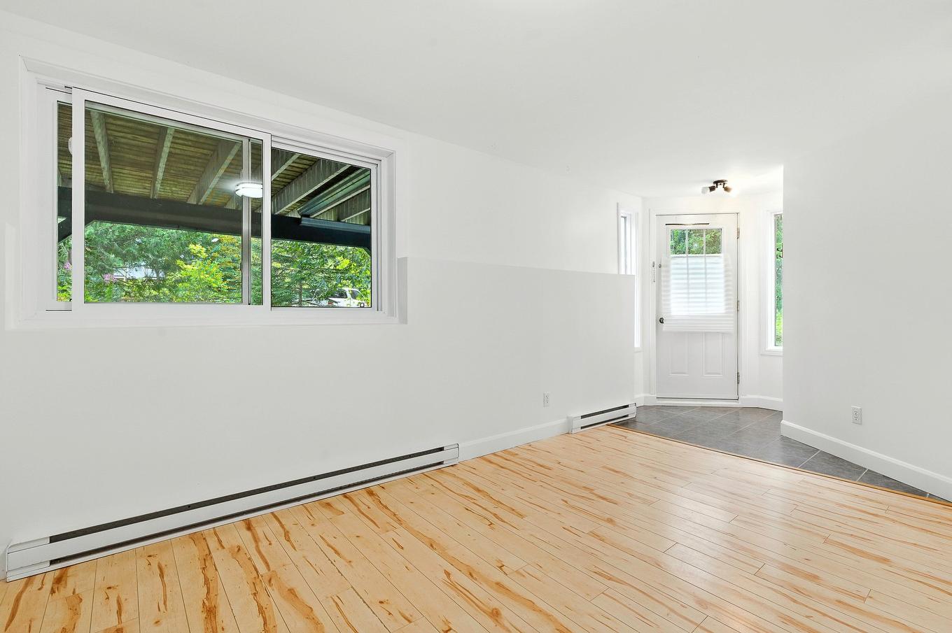 Overall view - 485Z - 487Z Ch. Du Mont-Loup-Garou, Sainte-Adèle, QC - Indoor Photo Showing Other Room