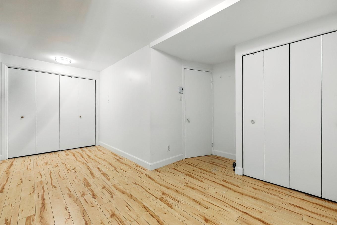 Bedroom - 485Z - 487Z Ch. Du Mont-Loup-Garou, Sainte-Adèle, QC - Indoor Photo Showing Other Room