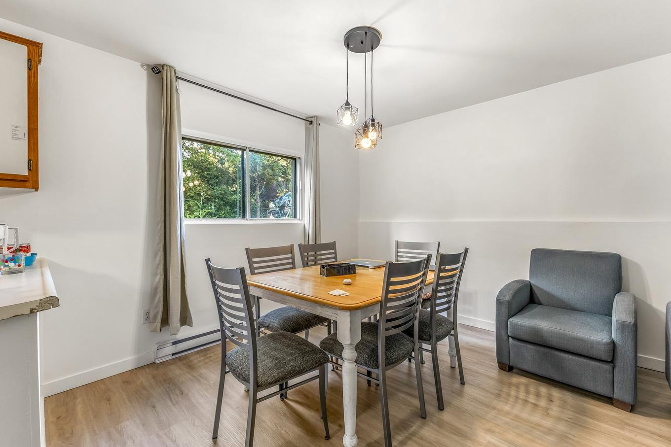 Salle à manger - 185 Rue Brodeur, Vaudreuil-Dorion, QC - Indoor Photo Showing Dining Room