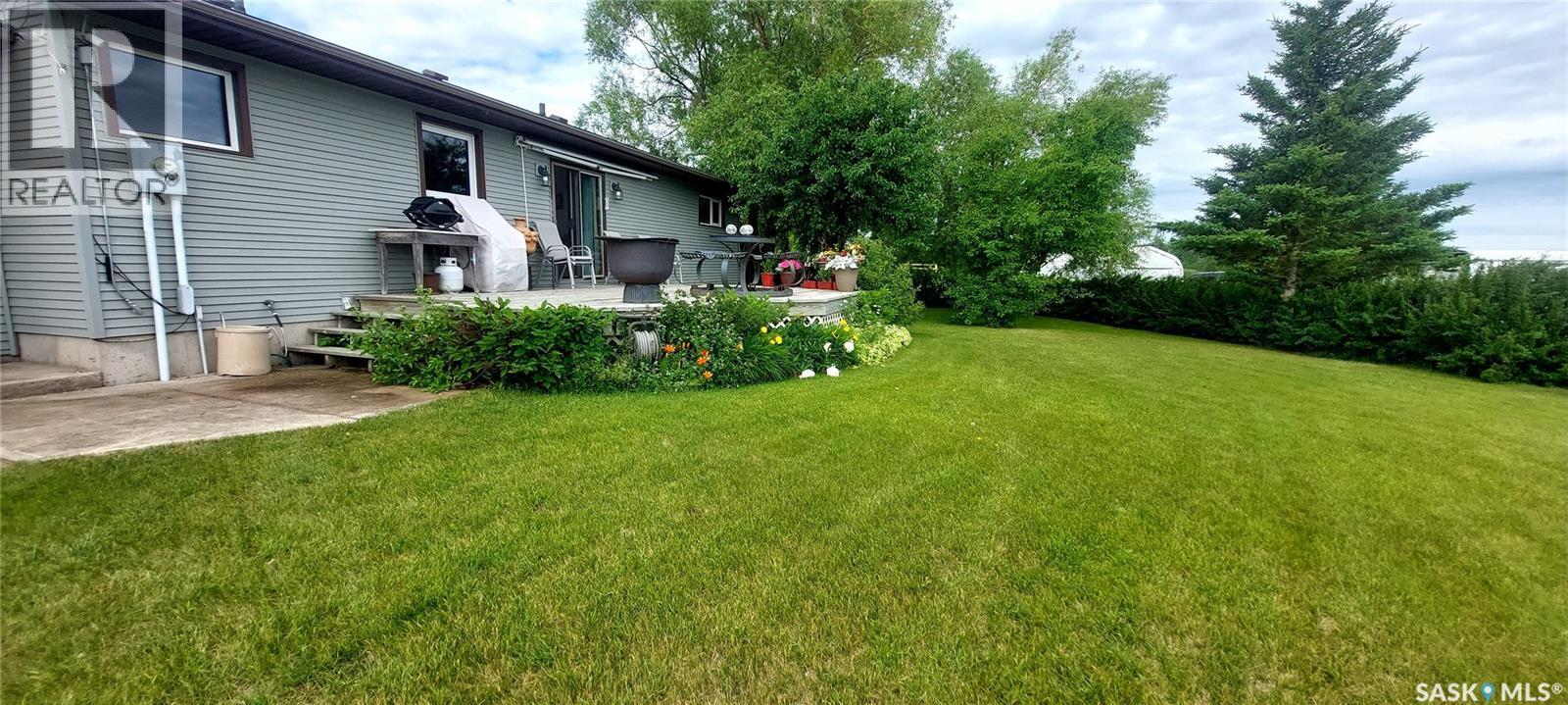 918 Anton Place, Wadena, SK - Outdoor