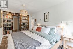 Built in shelving + his/her walkin closet. -