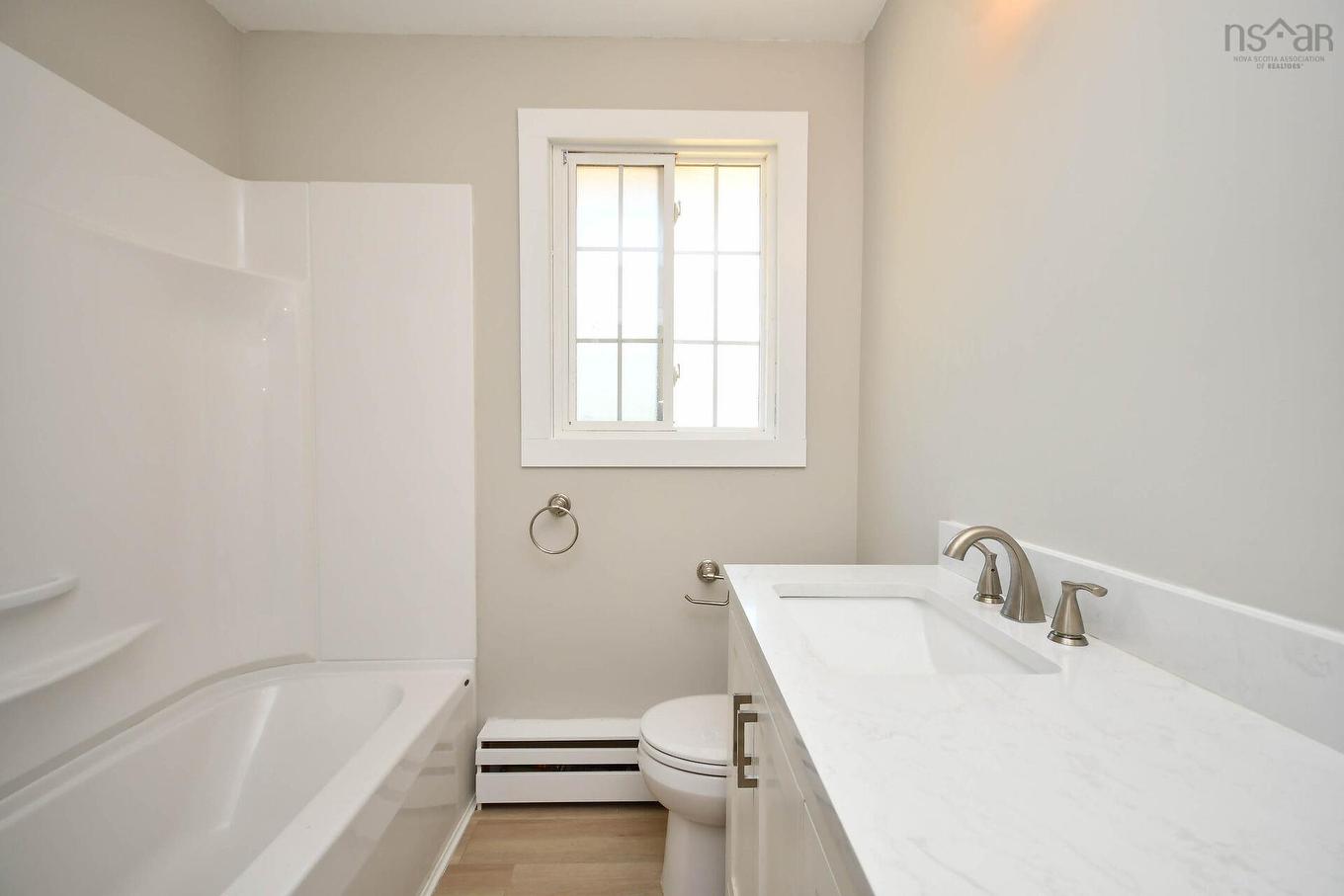 18 Bissett Road, Cole Harbour, NS