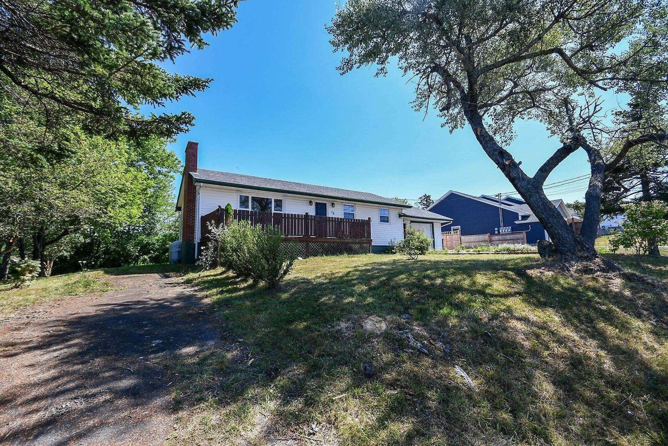 18 Bissett Road, Cole Harbour, NS