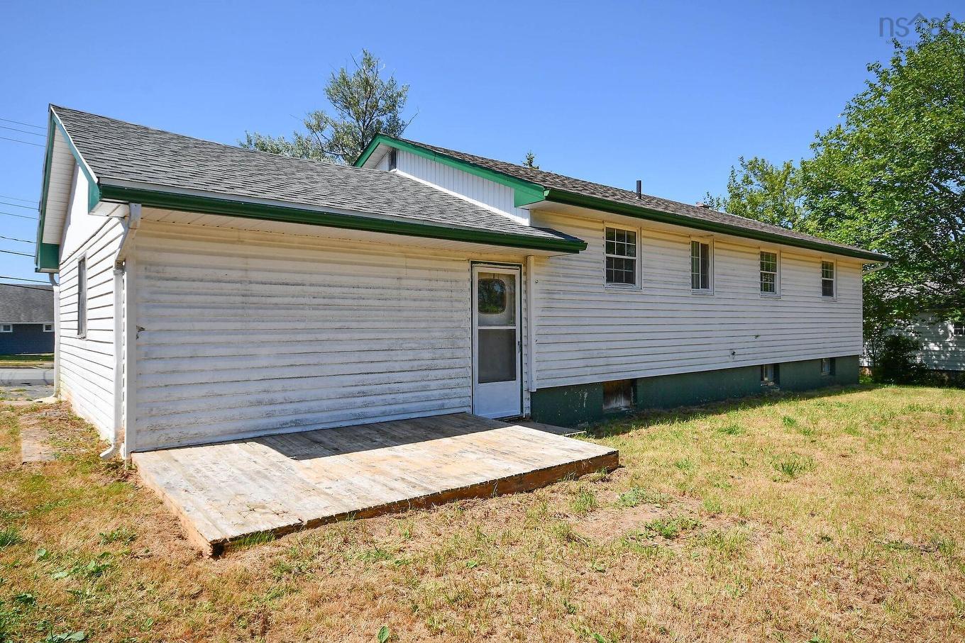 18 Bissett Road, Cole Harbour, NS