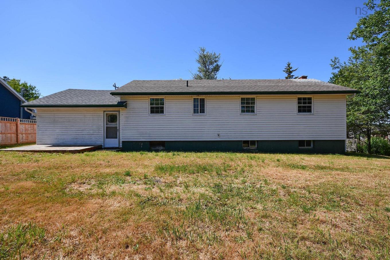 18 Bissett Road, Cole Harbour, NS