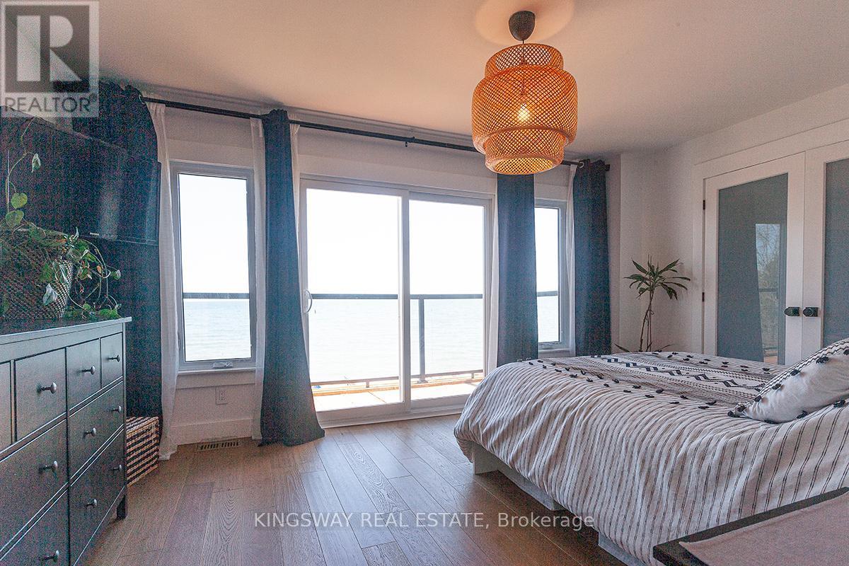 510 Richey Crescent, Mississauga, ON - Indoor Photo Showing Bedroom