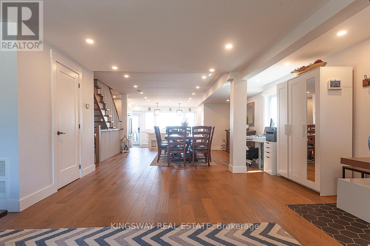 510 Richey Crescent, Mississauga, ON - Indoor