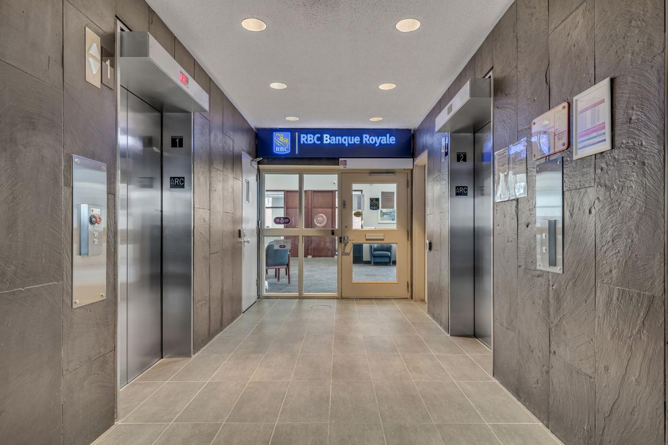 Hall - 700 - 710 Place D'Youville, Québec (La Cité-Limoilou), QC - Indoor Photo Showing Other Room