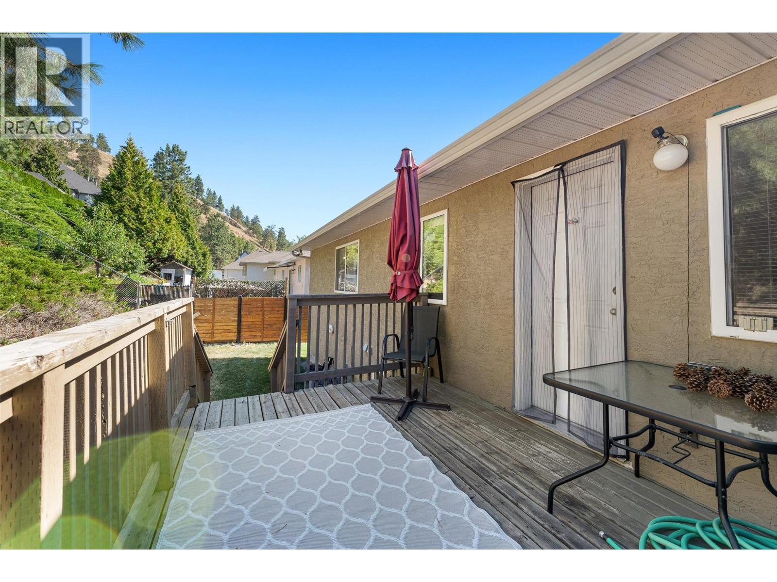 580 Spruceview Place N, Kelowna, BC - Outdoor With Deck Patio Veranda With Exterior
